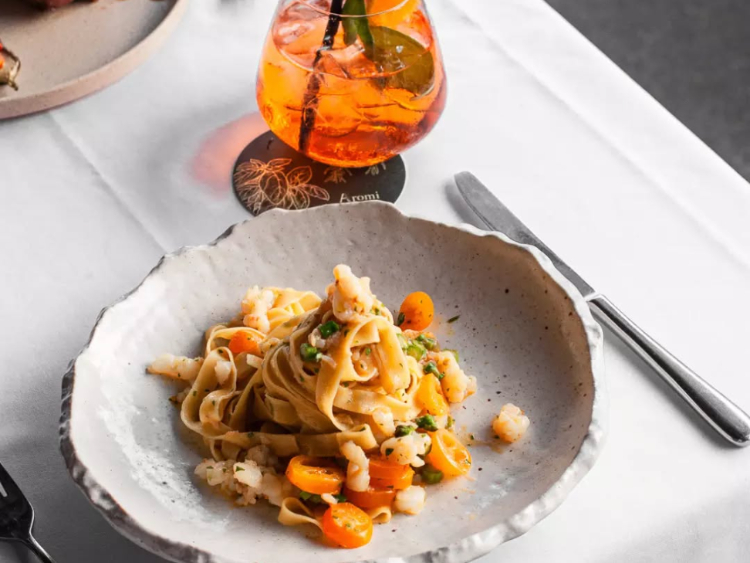 Aromi Restaurant slider image