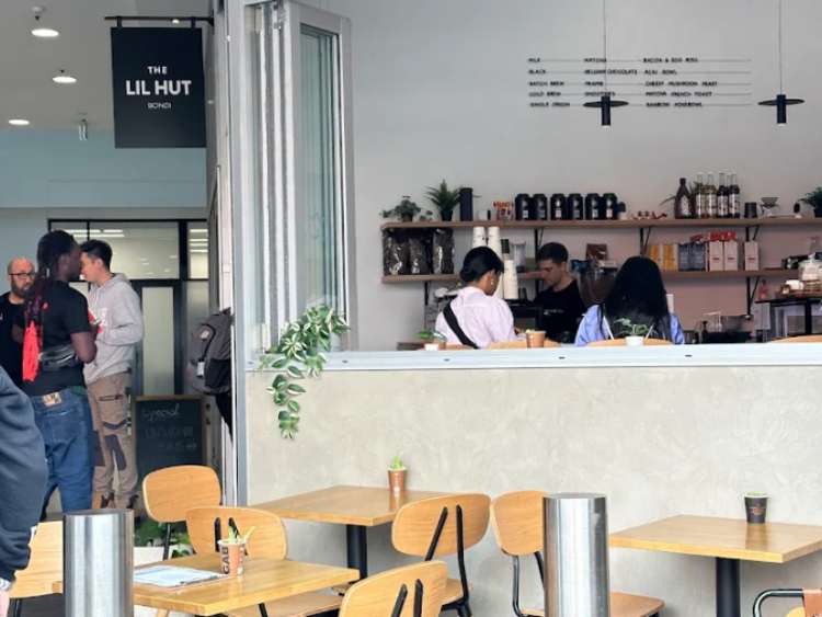 The Lil Hut - Bondi slider image