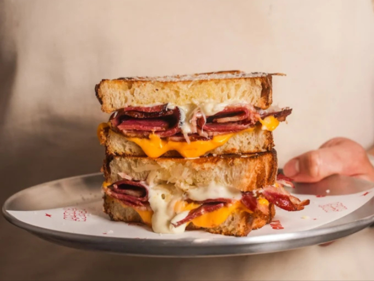 Y'NO - Dee Why slider image