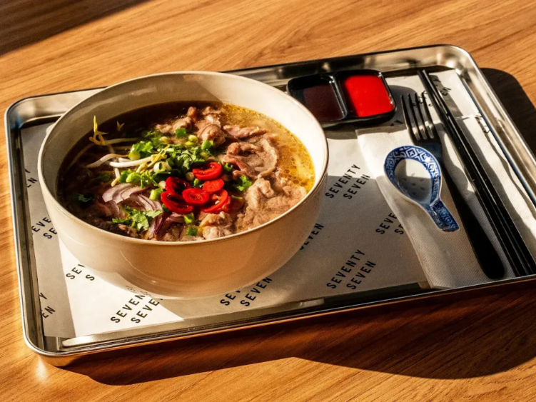 7t7 Cafe slider image