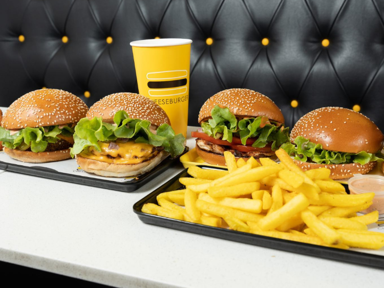 CheeseBurger - Glenelg slider image