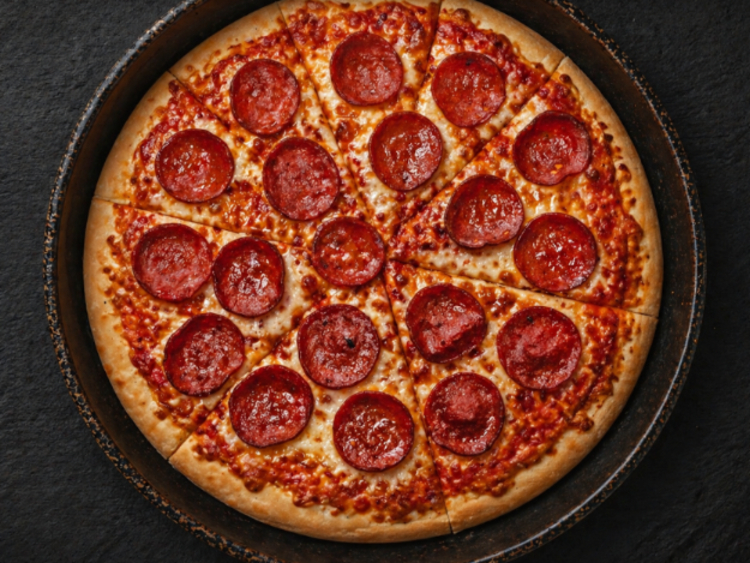 Gunsmoke Pizza & Pasta slider image