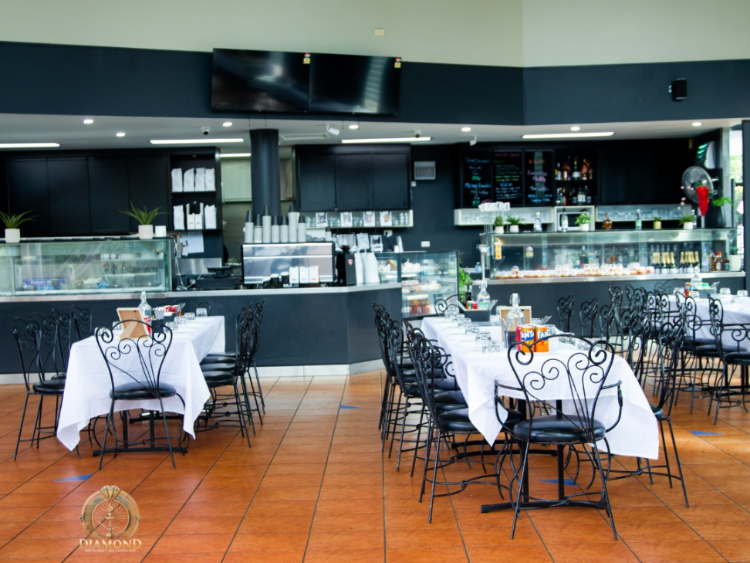 Diamond Restaurant and Shisha Bar slider image