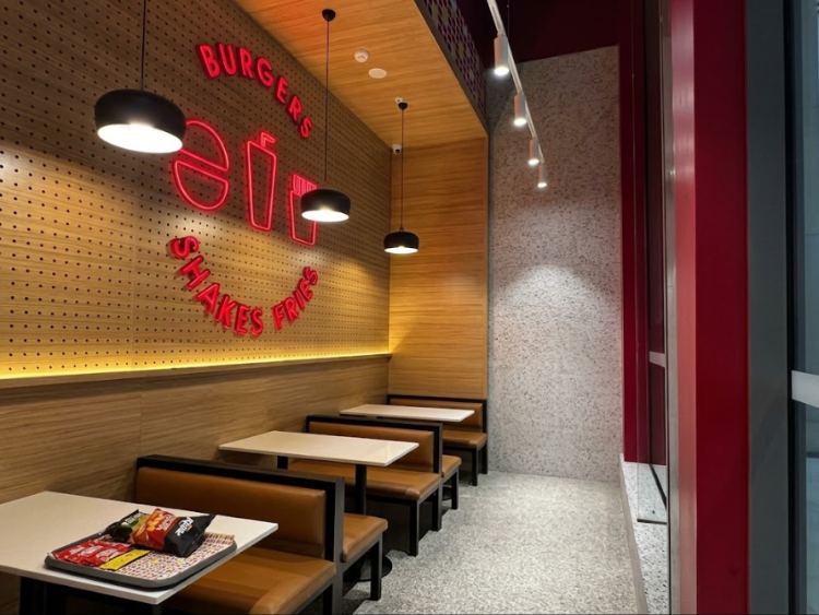 Flipp Burgers - Olympic Park slider image