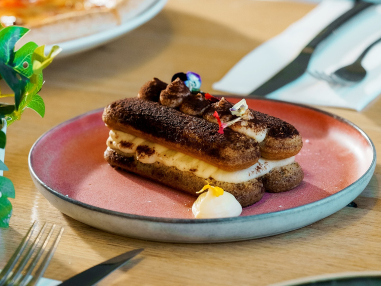 Aila Restaurant and Bar slider image
