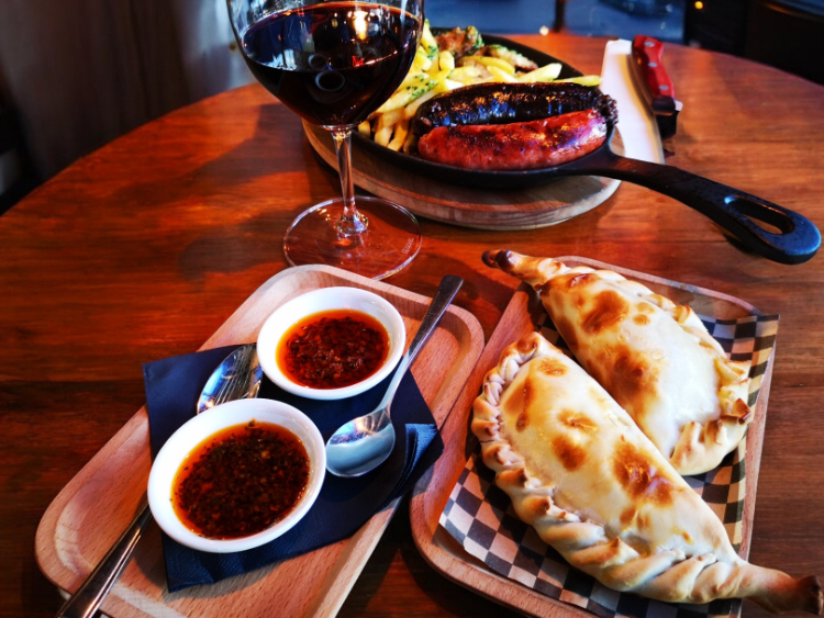 Chimichurris slider image