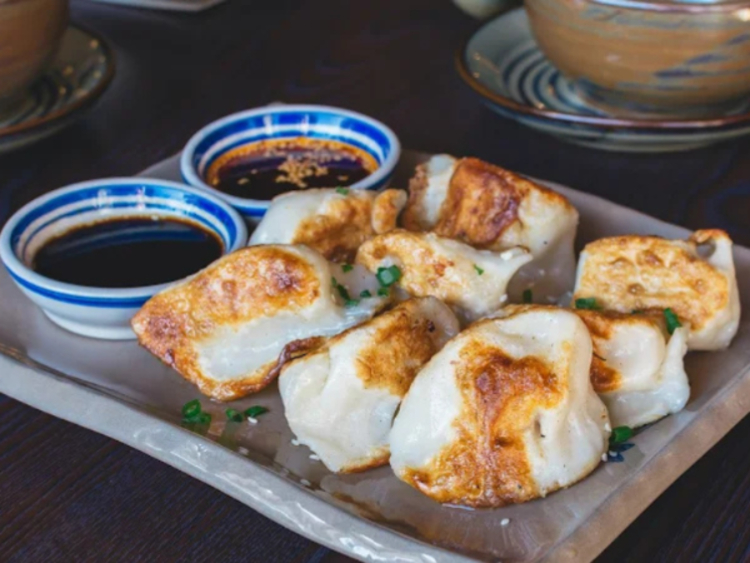 Fantong slider image