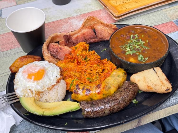 Tentaciones Latin Restaurant slider image