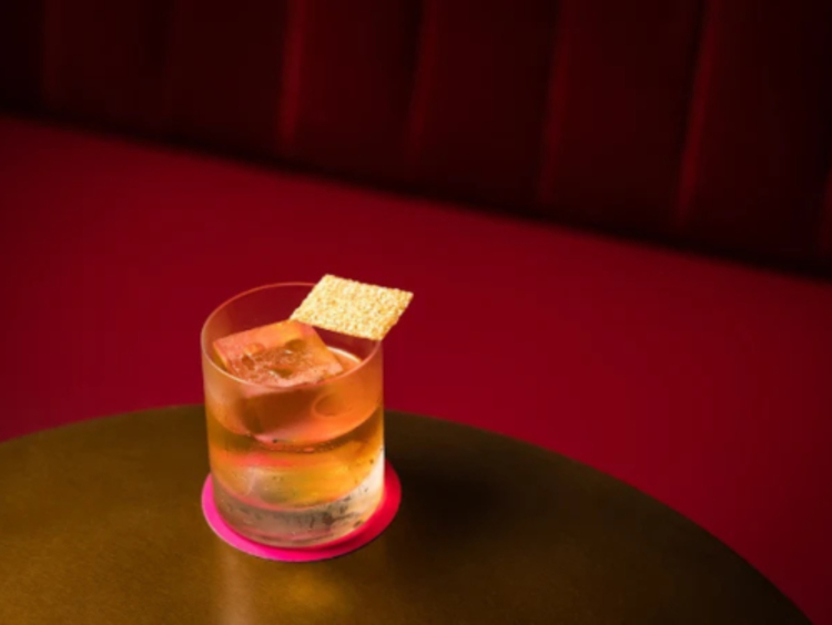 Bar See See slider image