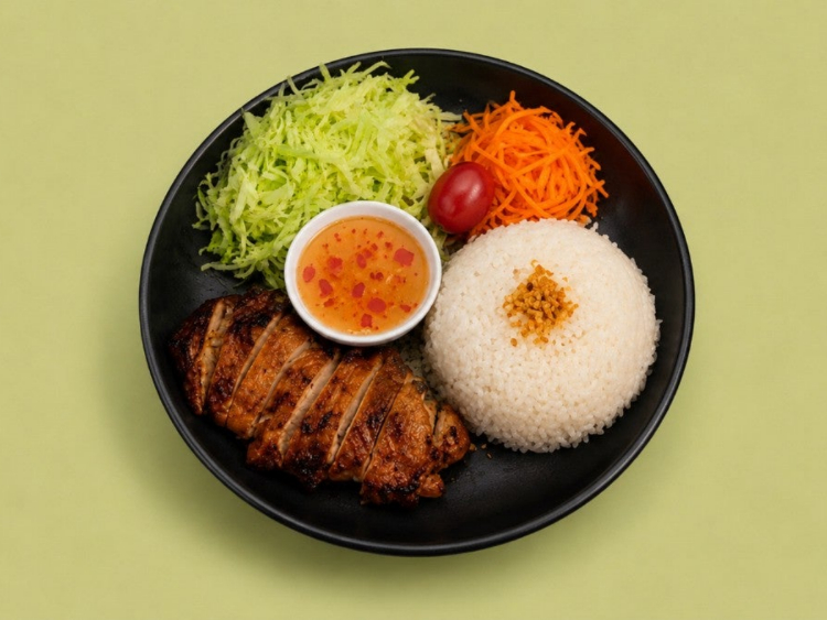 Lac Viet Kitchen slider image