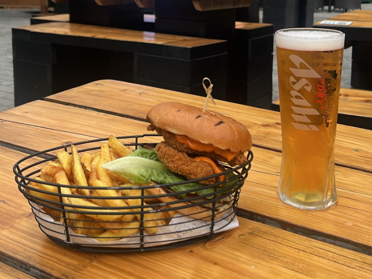 Fletcher's Sports Bar slider image