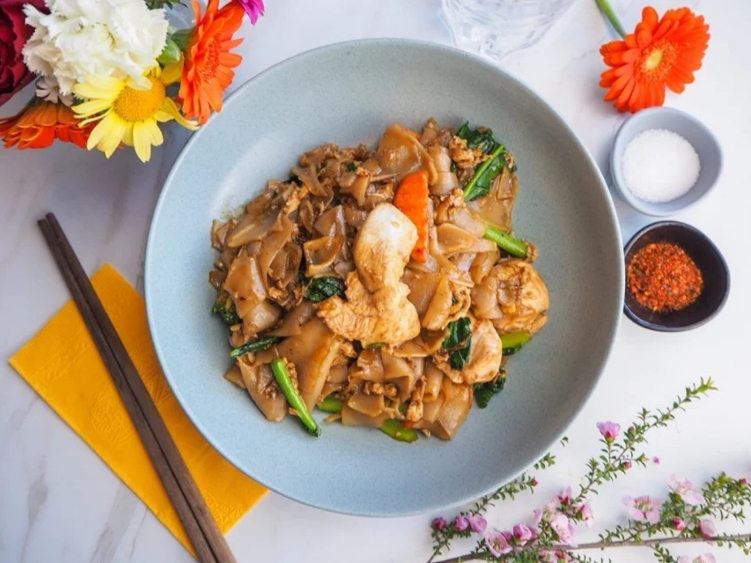 We Thai Cuisine slider image