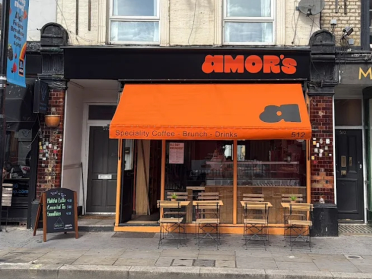 Amor's Artisan Cafe slider image