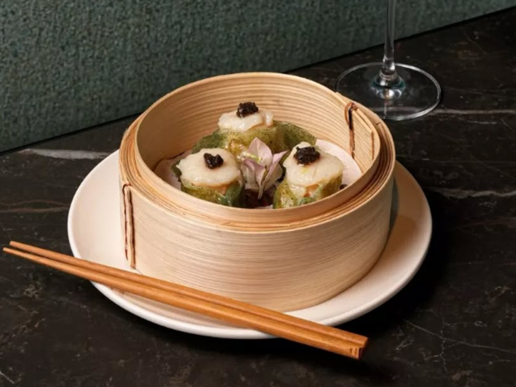 Hua Dining slider image