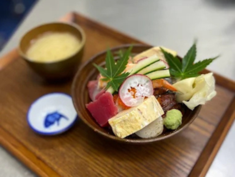 Hinata Sushi Studio slider image