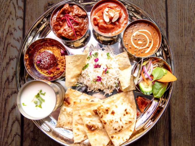 Gazab - Indian Restaurant & Bar in Bella Vista slider image