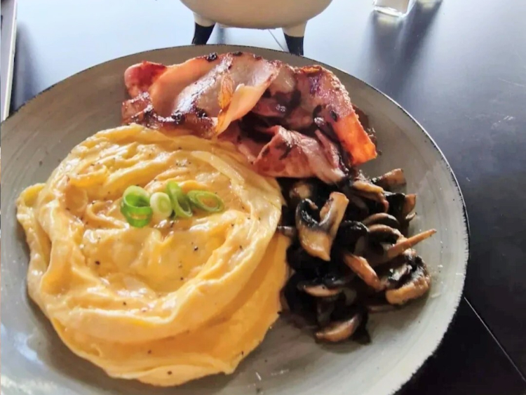 Charles Cafe Bistro slider image