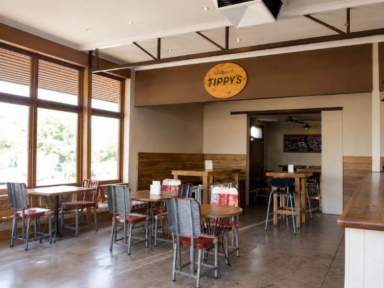 Tippy's Pizza - South Fremantle slider image