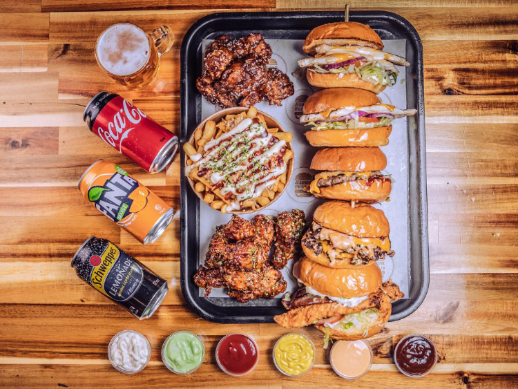 Brown Burgers - Moonah slider image
