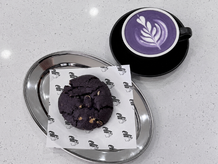Eli Cafe slider image