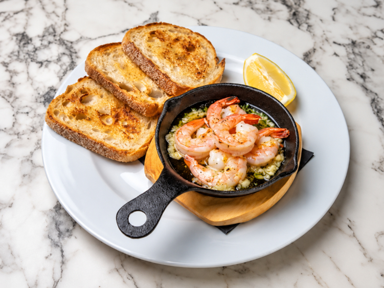 Sugo's Kitchen & Bar slider image