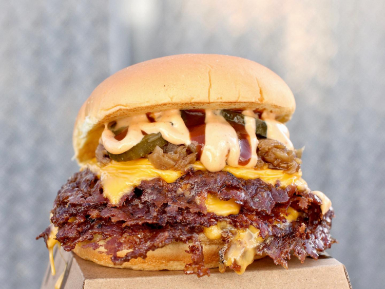 Goldieboy Burgers slider image