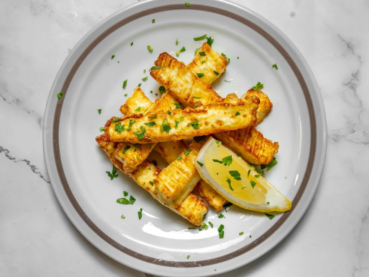 Noti's Souvlaki on Bay slider image