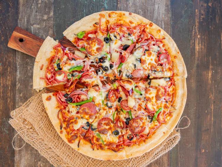 Crustini's - Wellington Point slider image