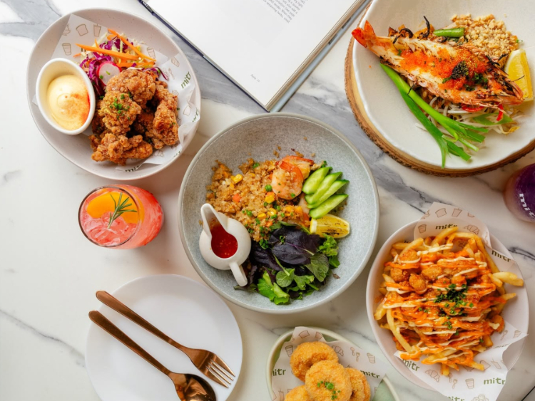 Mitr Dessert House & Dining slider image