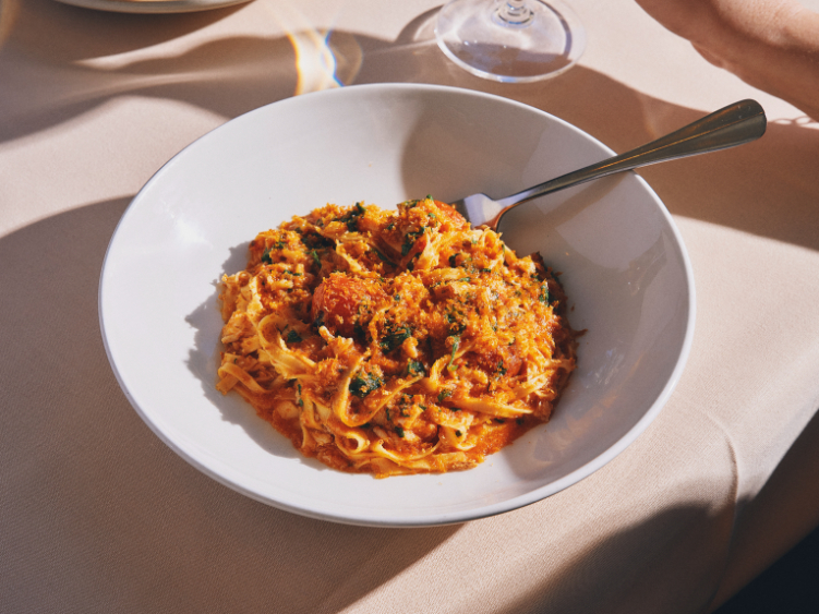 uccello slider image