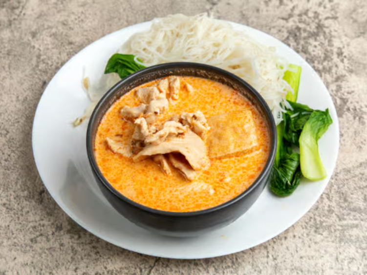 Chong Co Thai - Dickson slider image