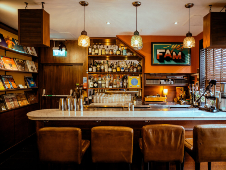 FAM Bar & Kitchen slider image