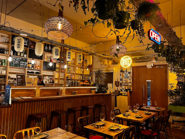 Niwa Yakitori at North Star Piccadilly slider image
