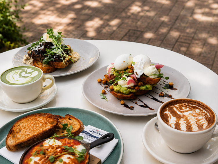 Runyeh Coffee slider image