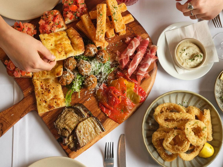 Andiamo Trattoria - Rhodes slider image