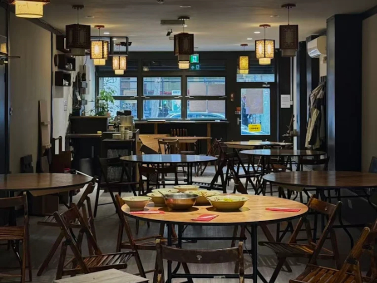 Three Rounds Tavern slider image