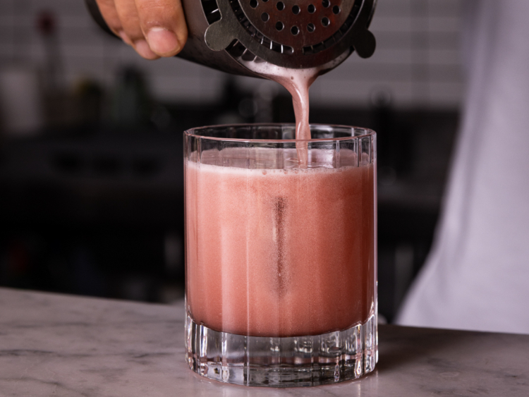 Ladro slider image