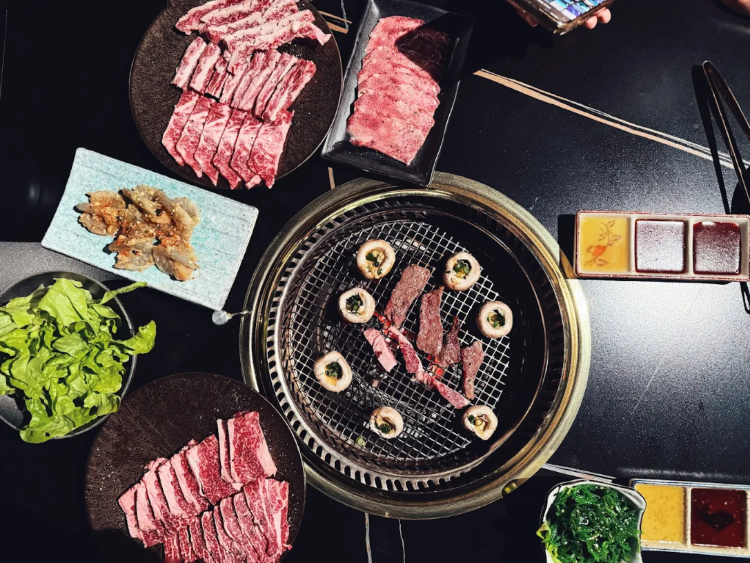 Niku House slider image