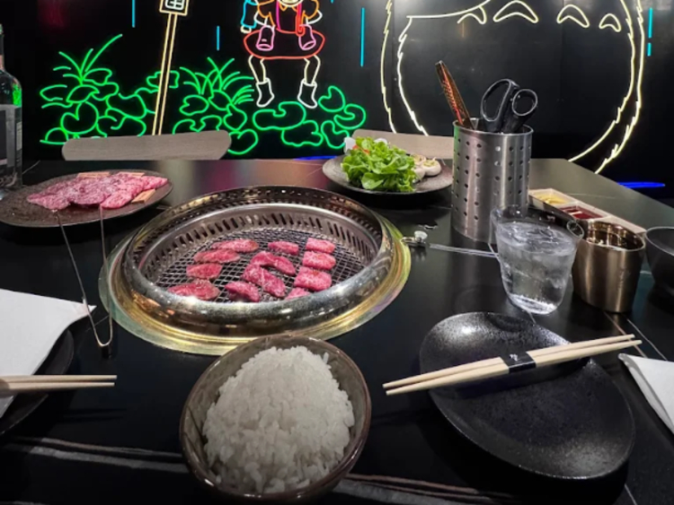 Niku House slider image