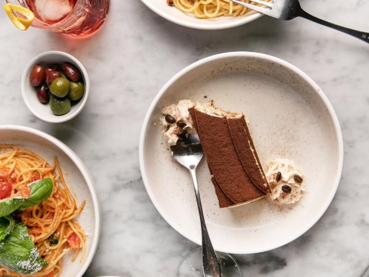 Ragu Pasta & Wine Bar slider image