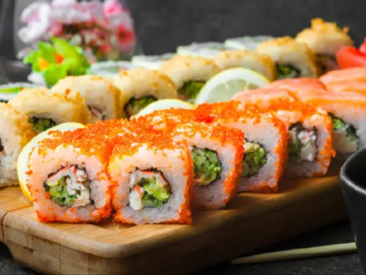 Kadoshi Sushi Lounge slider image