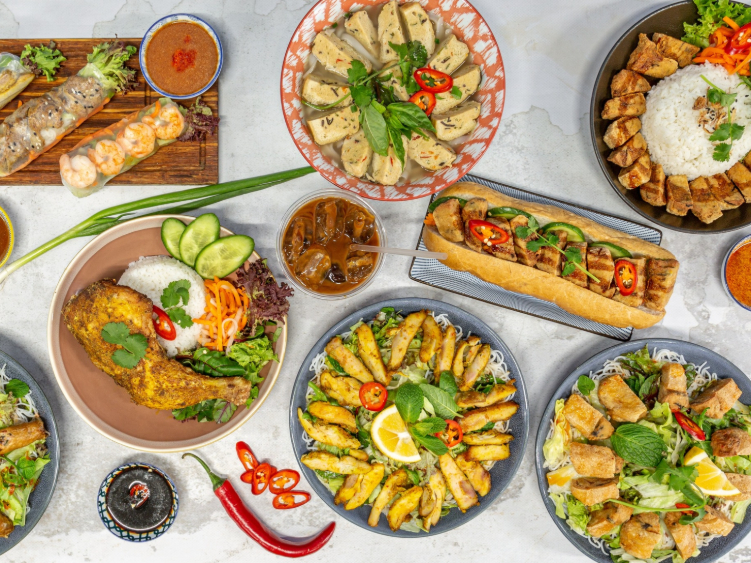 Pot Au Pho Burguette - Mornington slider image