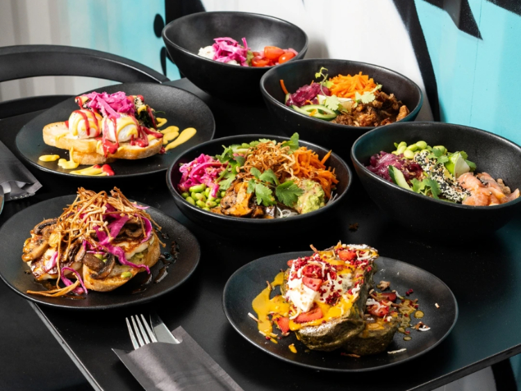 F93 Cafe slider image