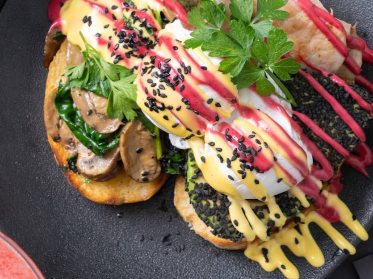 F93 Cafe slider image