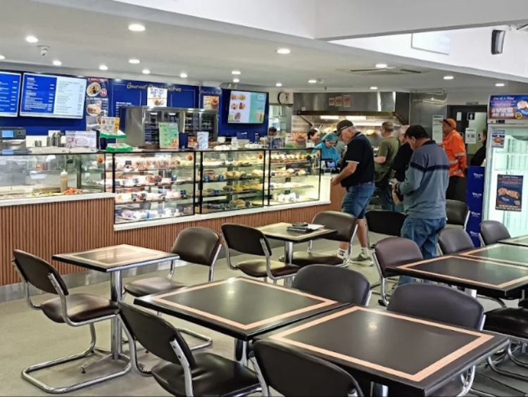 Cafe De Vili's - Mile End slider image