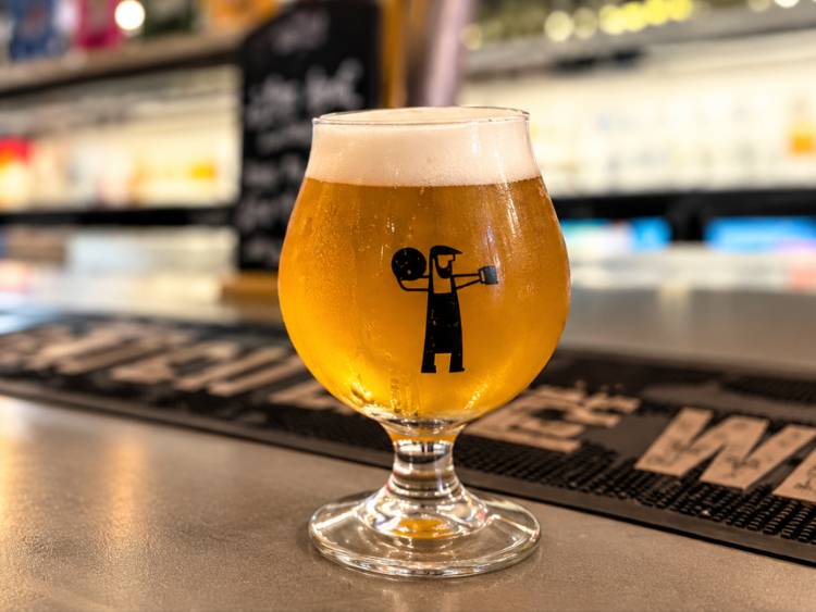Batch Brewing Company - Darling Square slider image