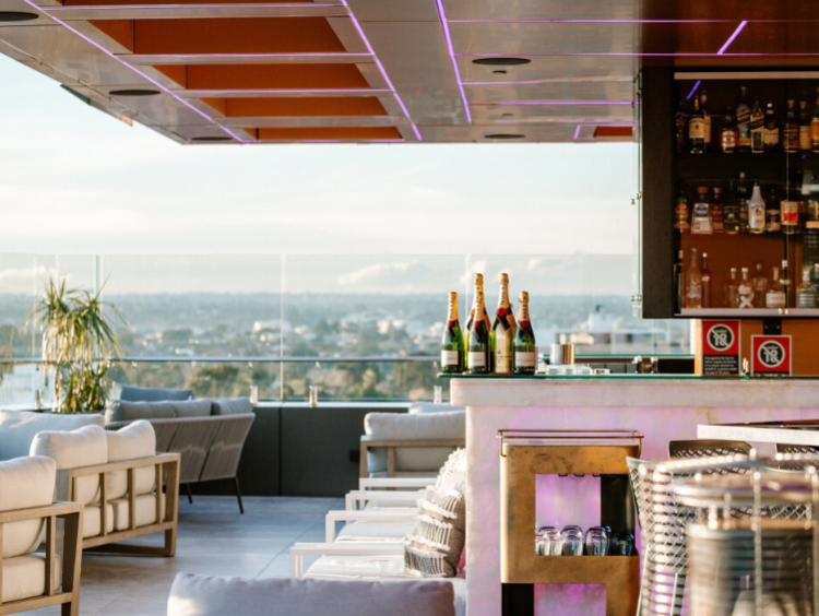 Skye Lounge slider image
