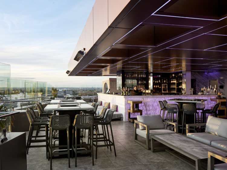 Skye Lounge slider image