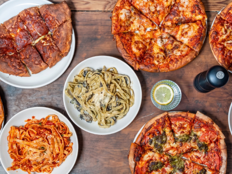 Solo Pasta and Pizza slider image