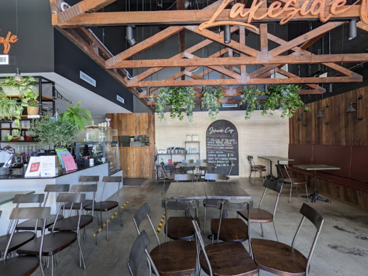 Lakeside Cafe by Chef's slider image